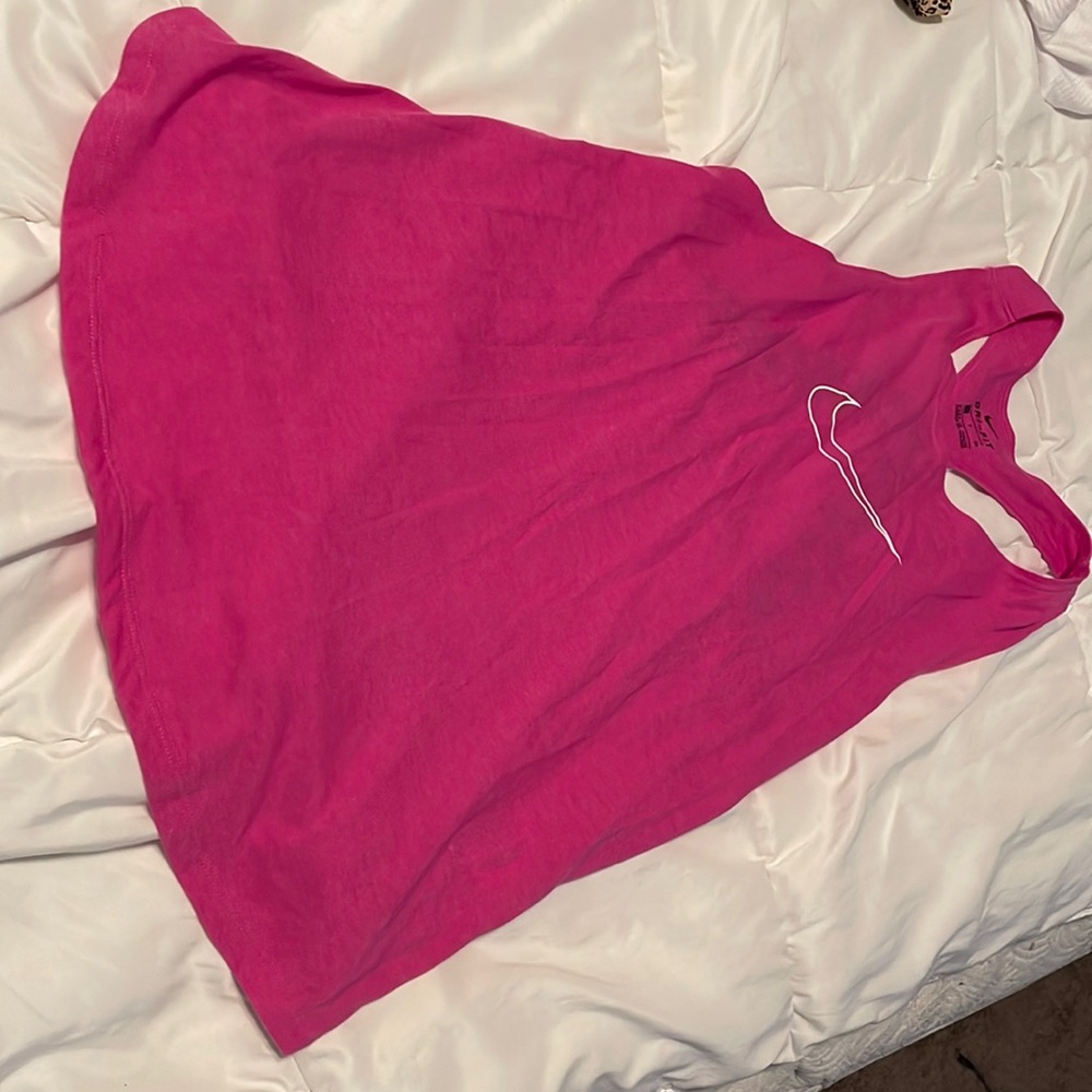 pink work out tank